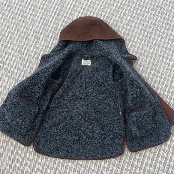 Zara Brown Sherpa Coat Jacket Size 7/8 Girls - Picture 4 of 8